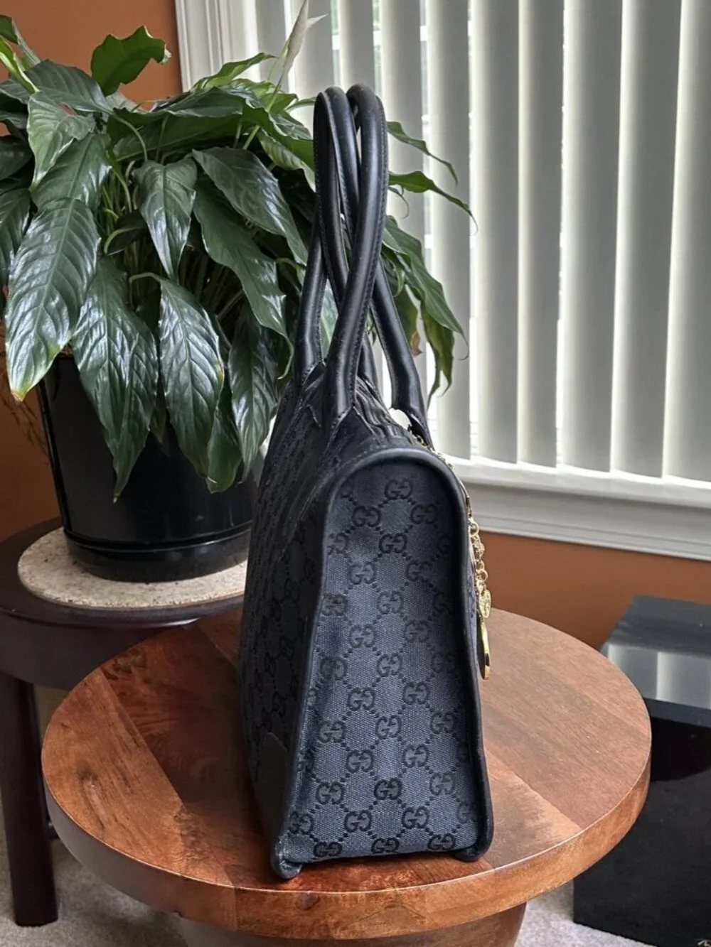 GUCCI GG Supreme Monogram Calfskin Tote, Black